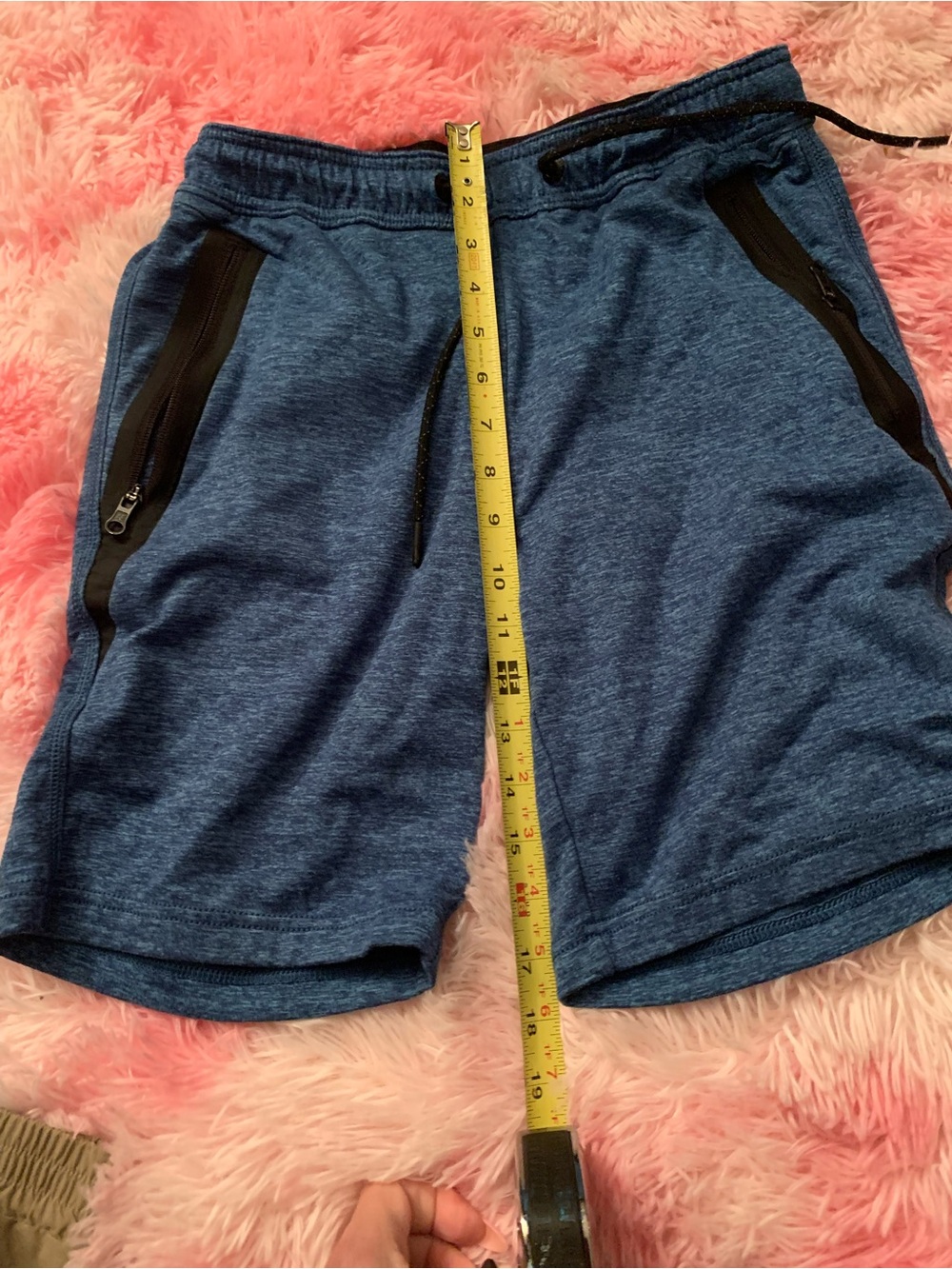 American Eagle Outfitters Men’s Heather Navy Athletic Shorts with Black Trim